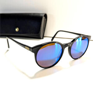 Revo 957/001 Black Frame Blue Mirror Lens Sunglasses Hong Kong 50-15-134
